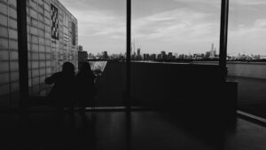 Cum să construiești relații solide cu clienții