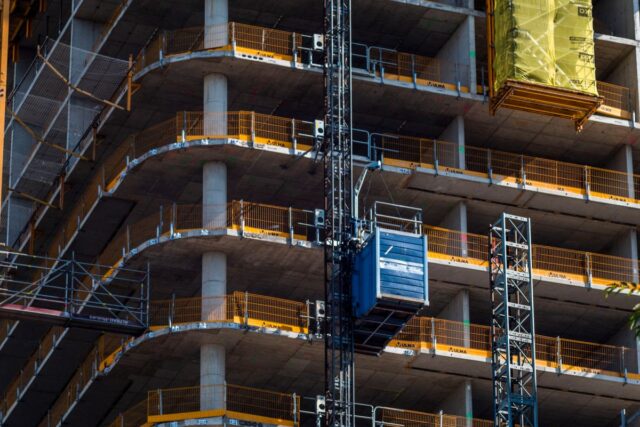 Ce autorizații îți trebuie înainte de a începe o construcție