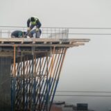 Cum alegi tipul de acoperiș potrivit în funcție de climă și buget